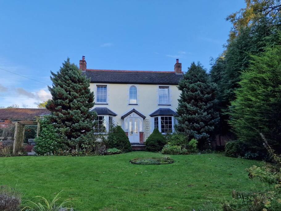 Bailey Estate House Villa Abergavenny Exterior photo